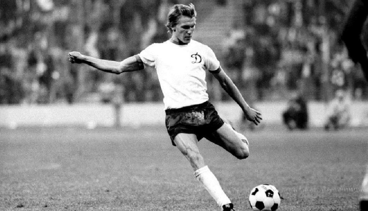 Золотий м'яч 1975 - Олег Блохін став найкращим футболістом Європи Золотий м'яч 1975 - Олег Блохін став найкращим футболістом Європи