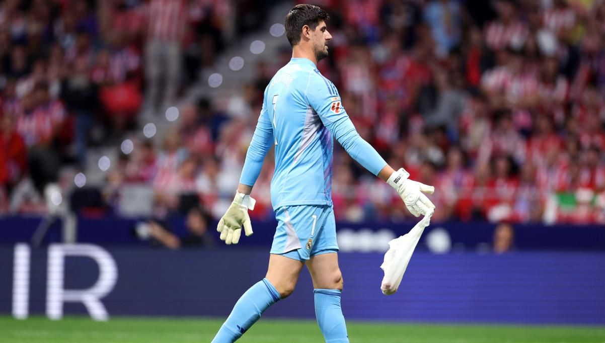 Куртуа могут дисквалифицировать Куртуа могут дисквалифицировать