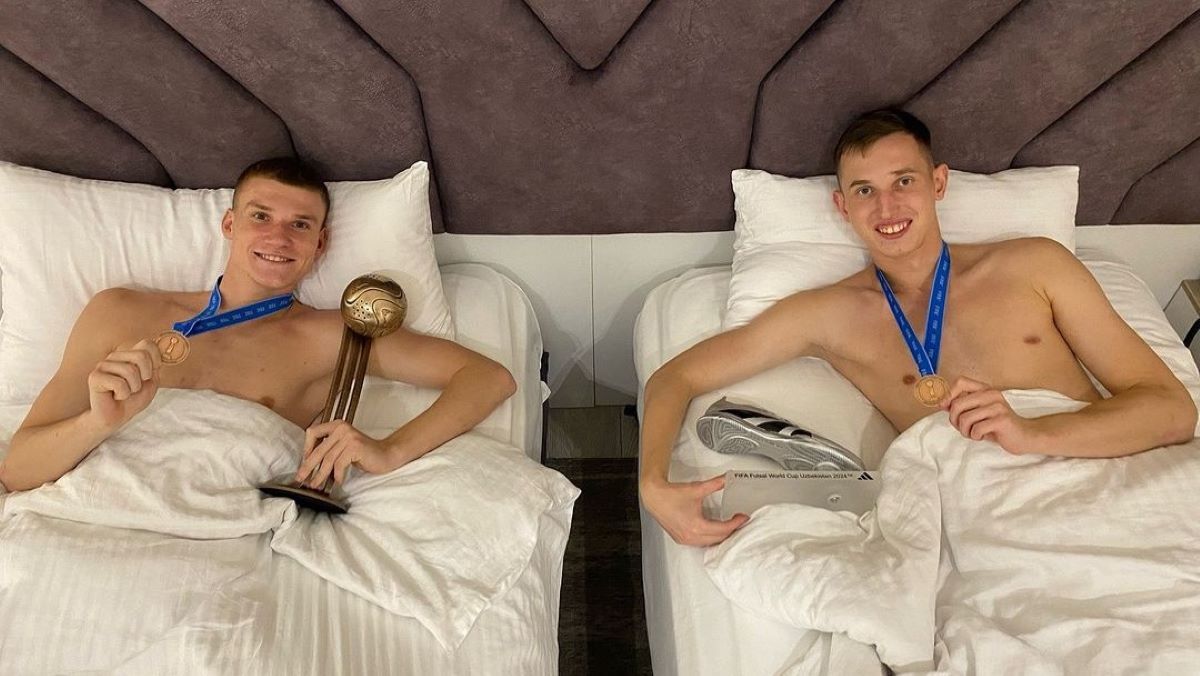 Абакшин і Семенченко з нагородами після ЧС-2024 Абакшин і Семенченко з нагородами після ЧС-2024