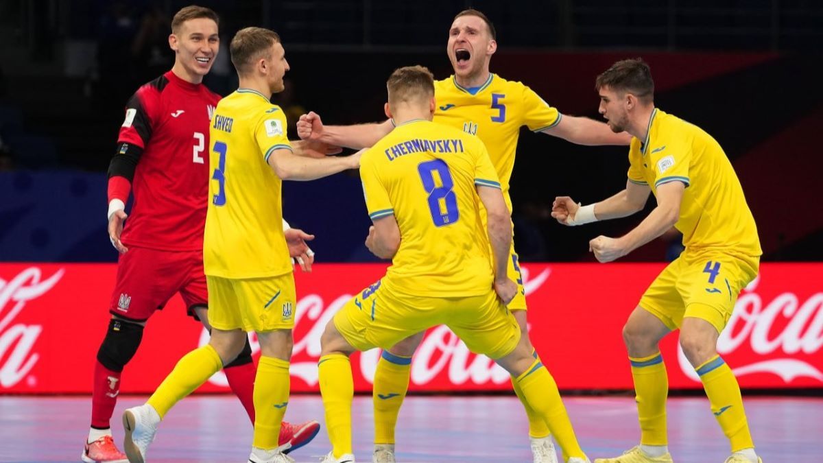 Збірна України заспівала легендарний хіт Збірна України заспівала легендарний хіт