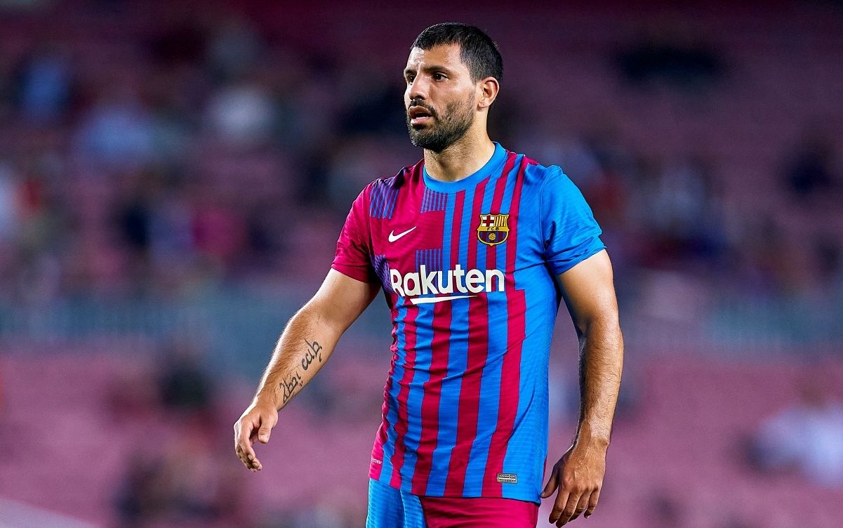 Серхіо Агуеро - аргентинський екснападниквимагає у Барселони 3 мільйони євро Серхіо Агуеро - аргентинський екснападниквимагає у Барселони 3 мільйони євро