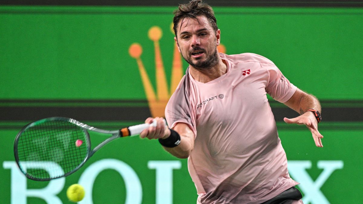 Вавринка проиграл матч из-за ошибки судьи Вавринка проиграл матч из-за ошибки судьи