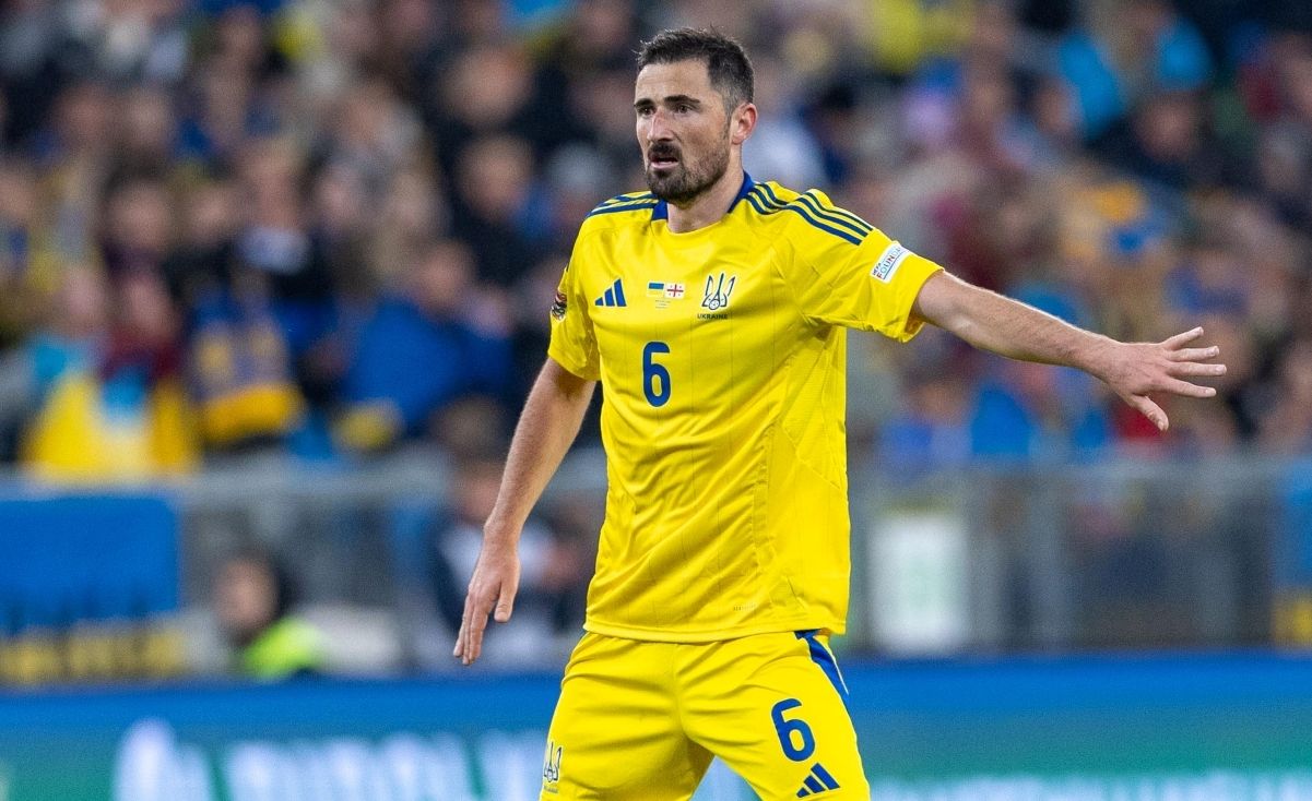 Иван Калюжный - Олег Федорчук раскритиковал дебютанта сборной Украины Иван Калюжный - Олег Федорчук раскритиковал дебютанта сборной Украины