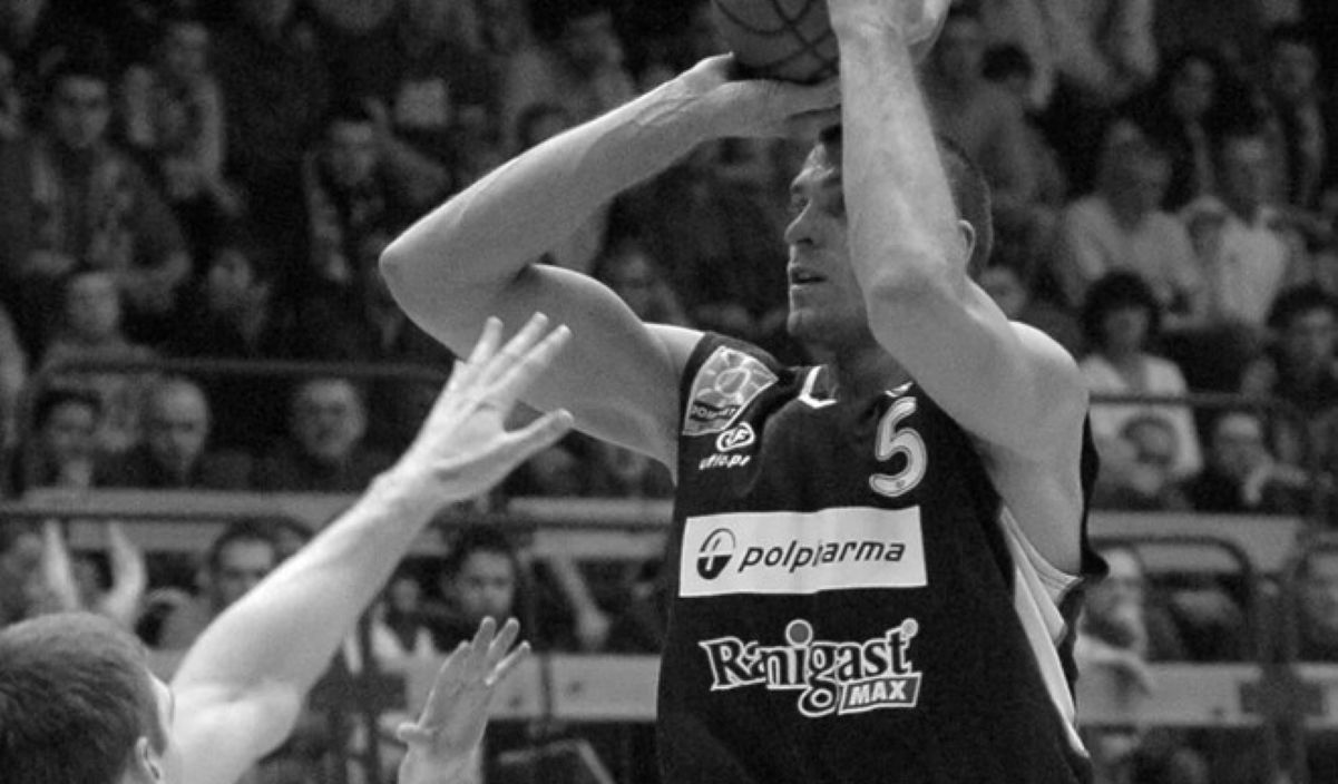 Згибнев Маркулевич - экс-баскетболист Высшей Лиги Польши погиб во время пожара Згибнев Маркулевич - экс-баскетболист Высшей Лиги Польши погиб во время пожара