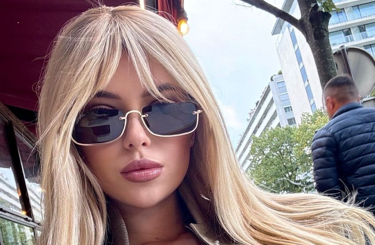 Дружина Валерія Бондаря Дар'я Бондар поділилася світлинами із Парижа Дружина Валерія Бондаря Дар'я Бондар поділилася світлинами із Парижа