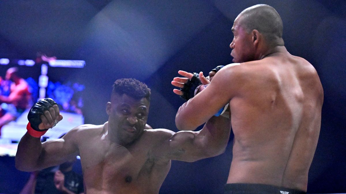 Нганну - Феррейра - відео нокауту та огляд бою за титул чемпіона PFL у ММА Нганну - Феррейра - відео нокауту та огляд бою за титул чемпіона PFL у ММА