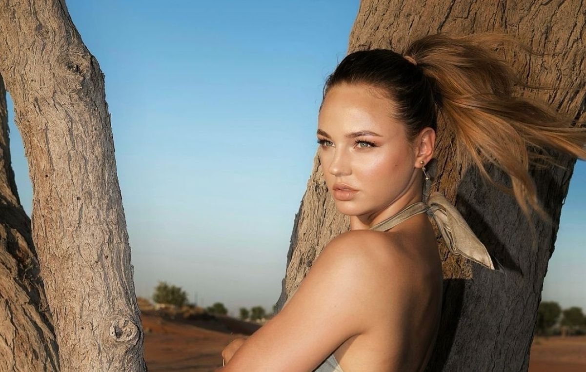 Дар'я Білодід опублікувала відео з нової фотосесії у пустелі Дар'я Білодід опублікувала відео з нової фотосесії у пустелі