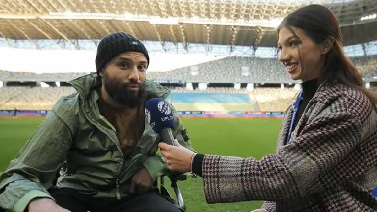 Віктор Розовий висловив претензії до фанатів Карпат Віктор Розовий висловив претензії до фанатів Карпат