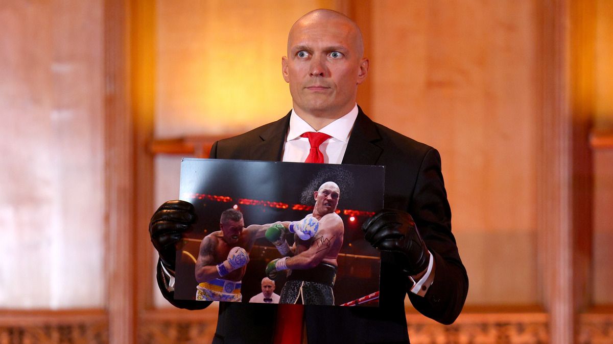 Усик пожартував над Ф'юрі під час пресконференції - відео епізоду Усик пожартував над Ф'юрі під час пресконференції - відео епізоду