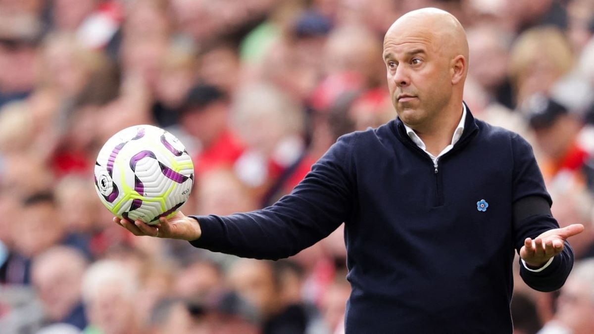 Арне Слот став рекордсменом англійського футболу Арне Слот став рекордсменом англійського футболу