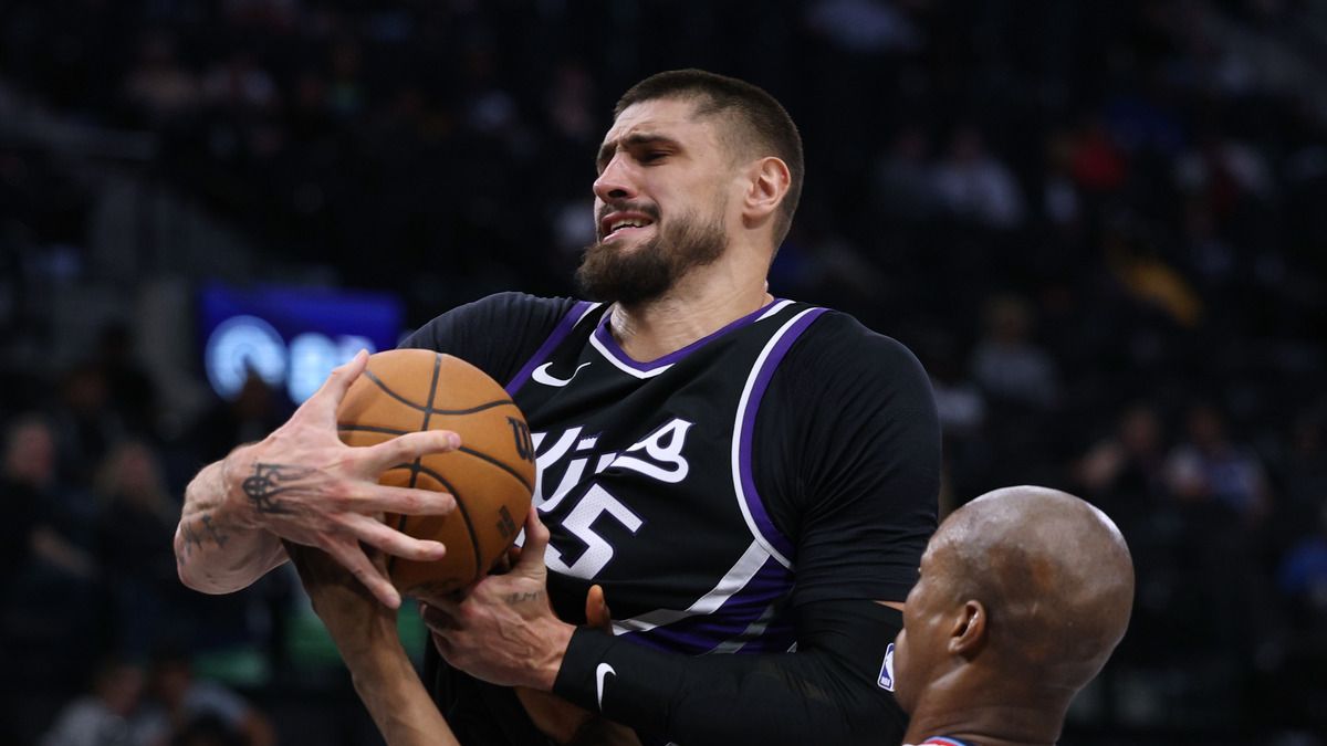 Лень начал рекордный сезон в НБА Лень начал рекордный сезон в НБА