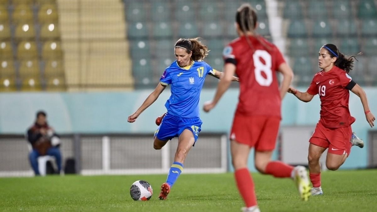 Дарья Апанащенко сыграла рекордный поединок за женскую сборную Украины Дарья Апанащенко сыграла рекордный поединок за женскую сборную Украины