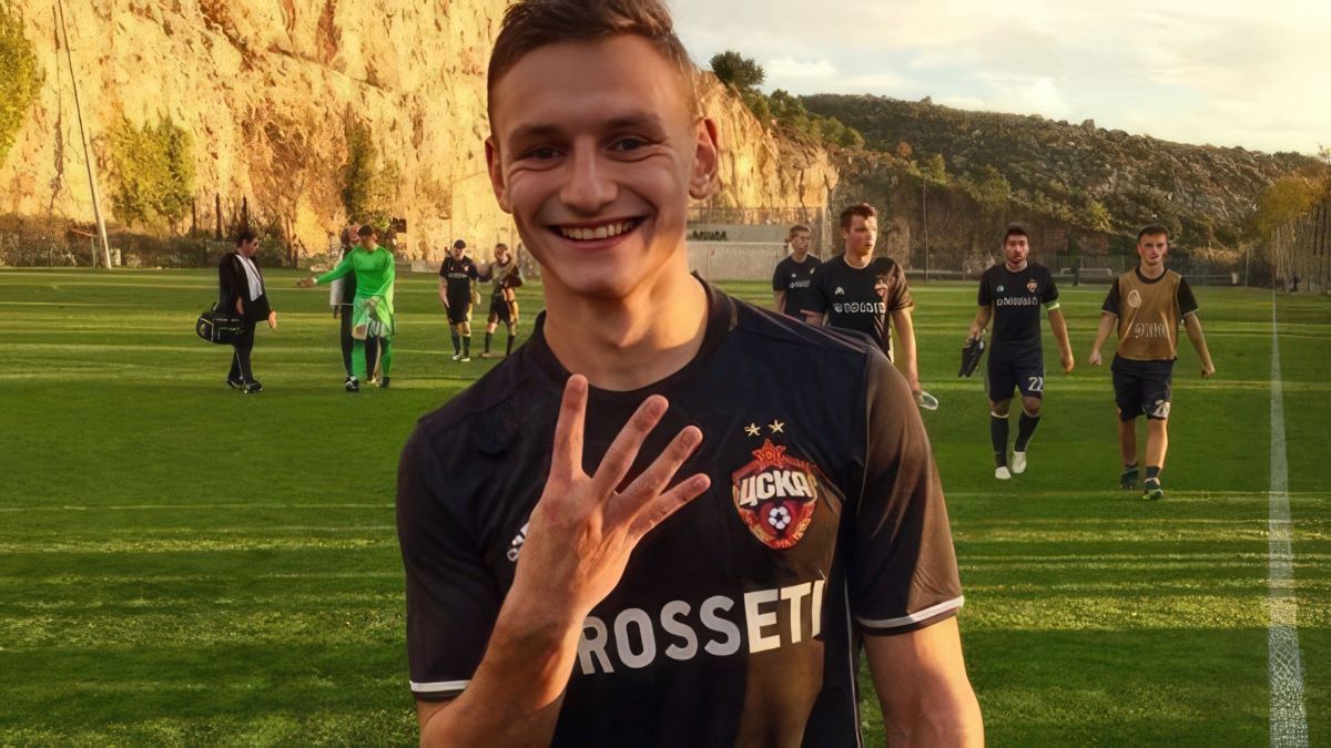 Чалова раскритиковали за переезд в Грецию Чалова раскритиковали за переезд в Грецию