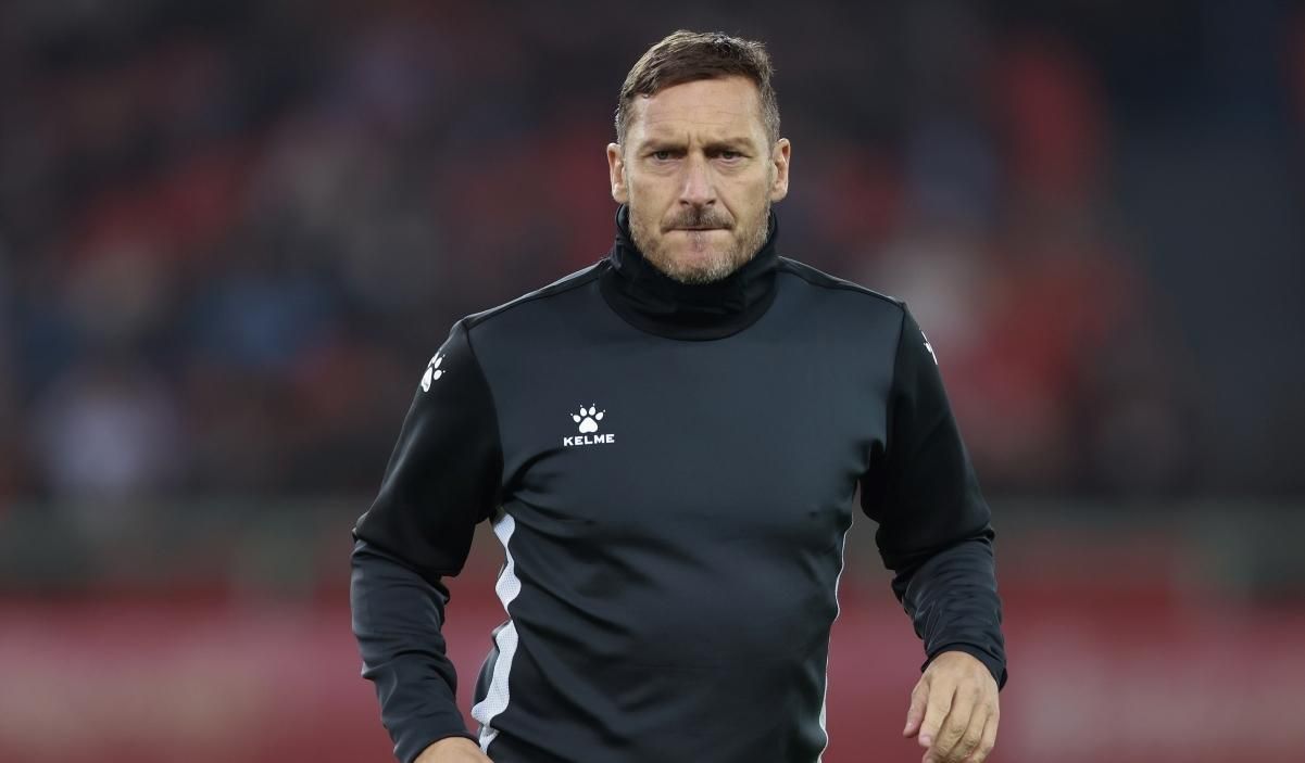 Франческо Тотті може підписати контракт з Комо та повернутись у Серію А Франческо Тотті може підписати контракт з Комо та повернутись у Серію А