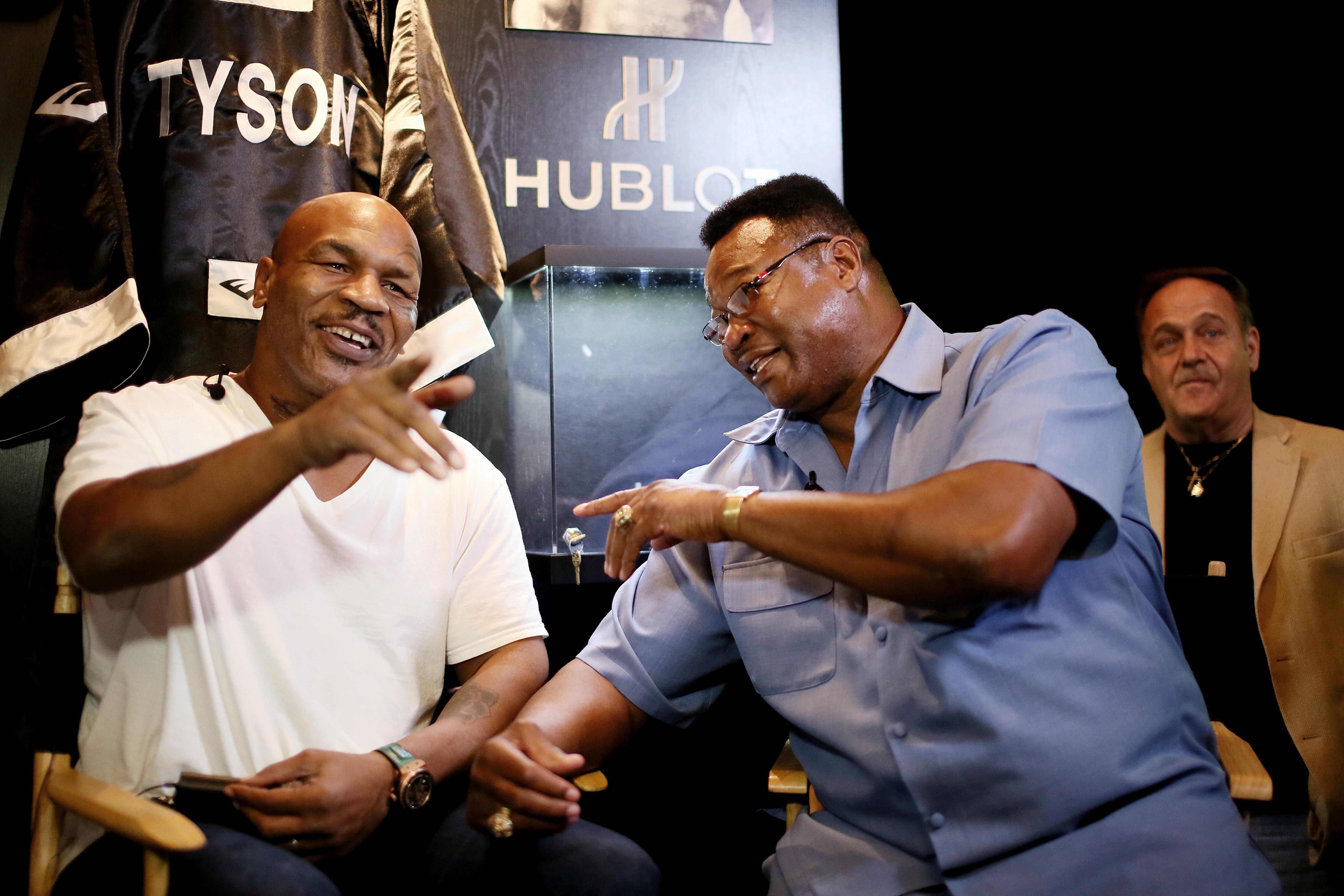 Майк Тайсон рассказал, что не читает новости из-за неумения пользоваться интернетом Майк Тайсон рассказал, что не читает новости из-за неумения пользоваться интернетом