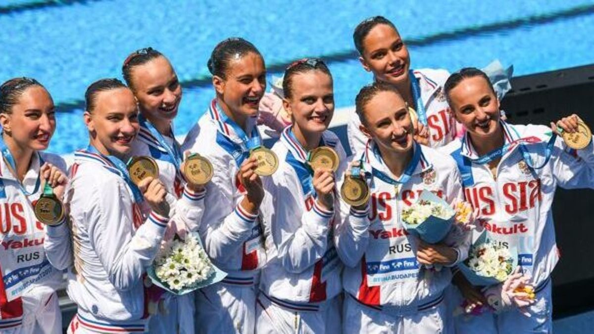 Російським спортсменам дозволили використовувати символіку в Угорщині Російським спортсменам дозволили використовувати символіку в Угорщині