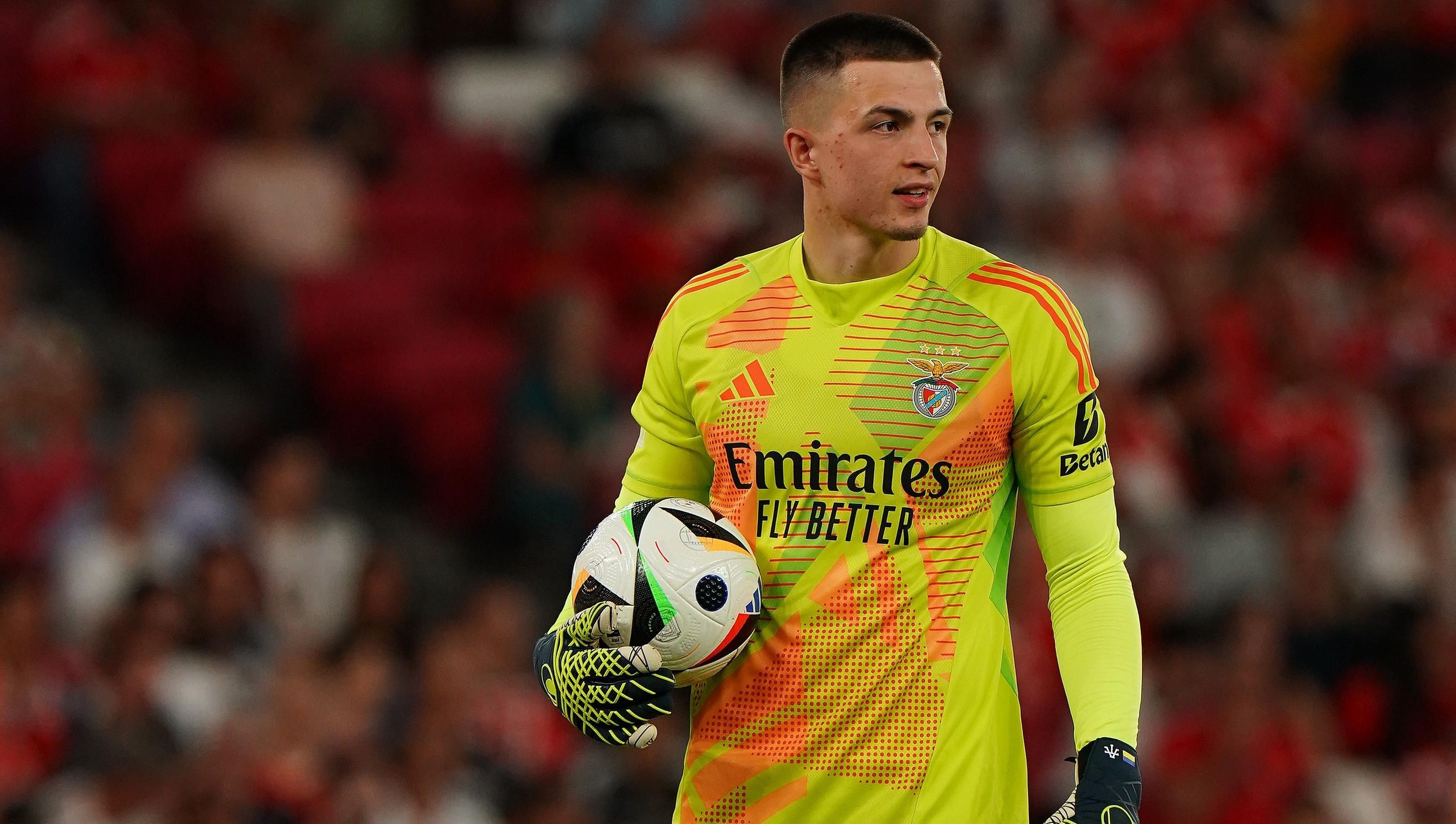 Анатолий Трубин зажег за Бенфику в Лиге чемпионов Анатолий Трубин зажег за Бенфику в Лиге чемпионов