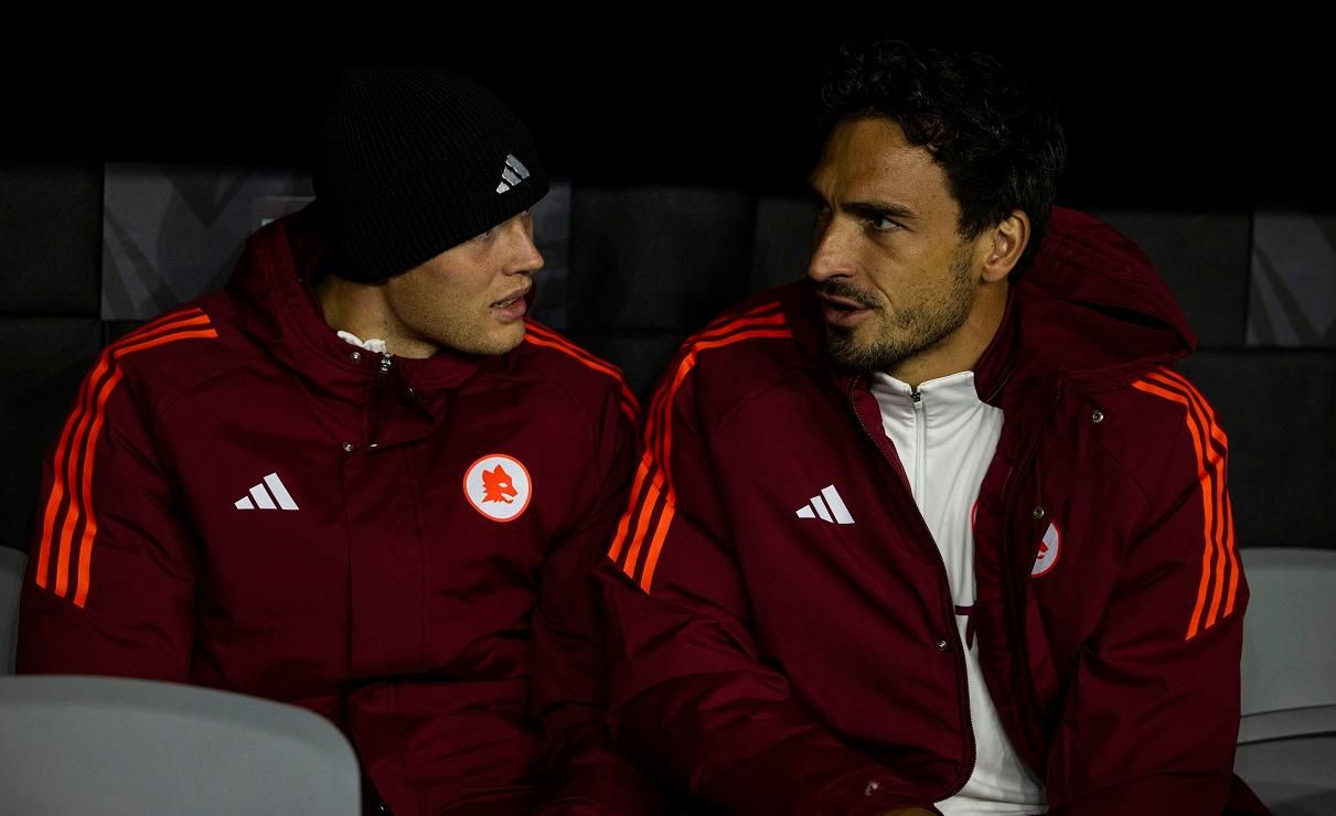 Юрич пояснив, чому залишив Довбика у запасі на матч Сент-Жиллуаз – Рома Юрич пояснив, чому залишив Довбика у запасі на матч Сент-Жиллуаз – Рома