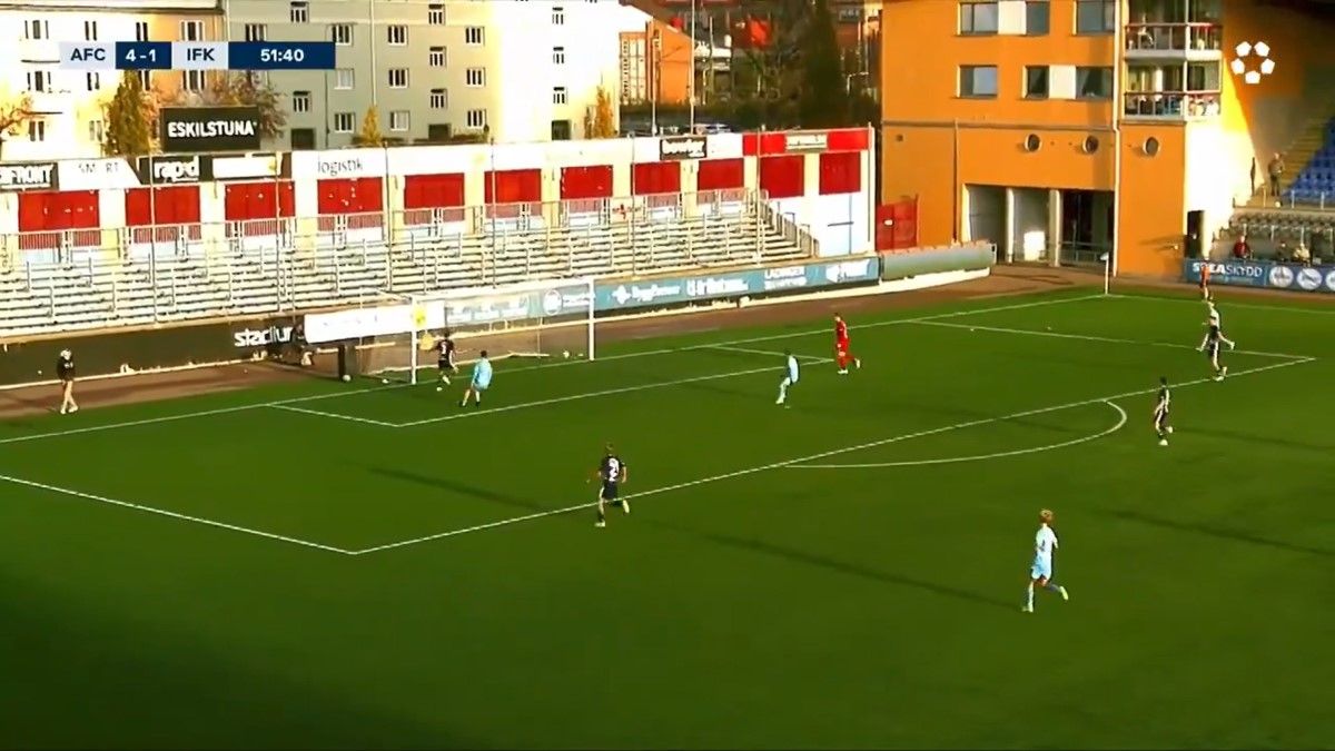 Дивний автогол у Швеції Дивний автогол у Швеції