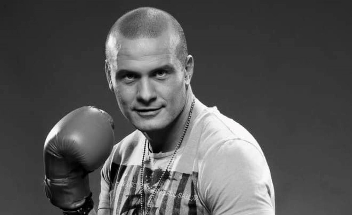 Помер український боксер В'ячеслав Узелков у віці 45 років Помер український боксер В'ячеслав Узелков у віці 45 років