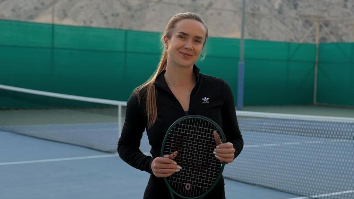 Свитолина вернулась к тренировкам на корте - видео из Омана Свитолина вернулась к тренировкам на корте - видео из Омана