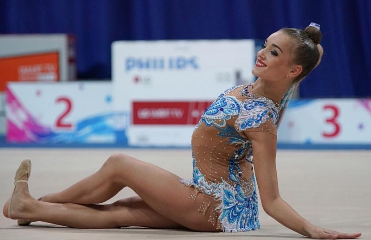 Олександра Семенова відмовилась виступати за Росію та отримує паспорт Вірменії Олександра Семенова відмовилась виступати за Росію та отримує паспорт Вірменії