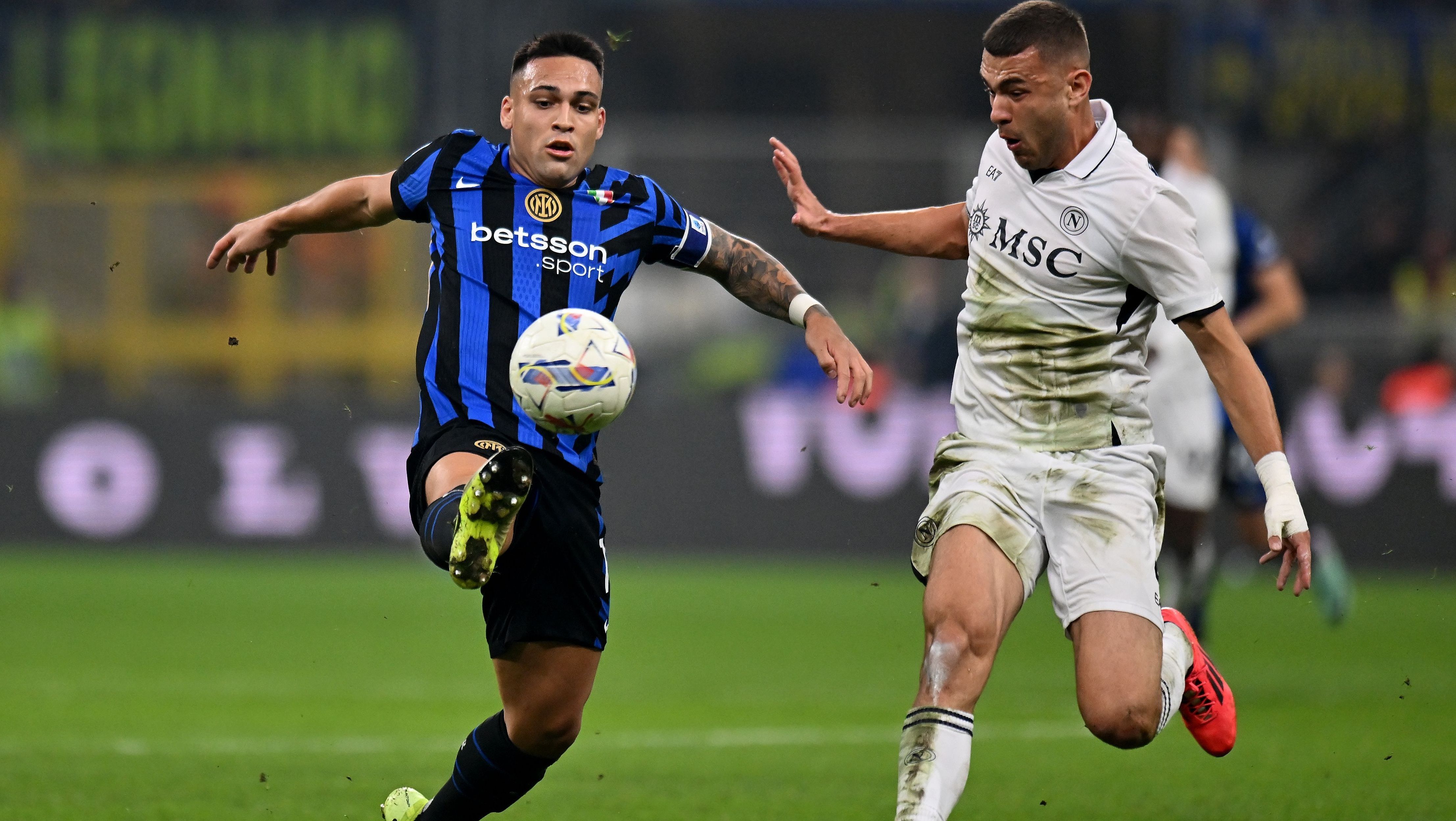 Интер и Наполи расписали ничью Интер и Наполи расписали ничью