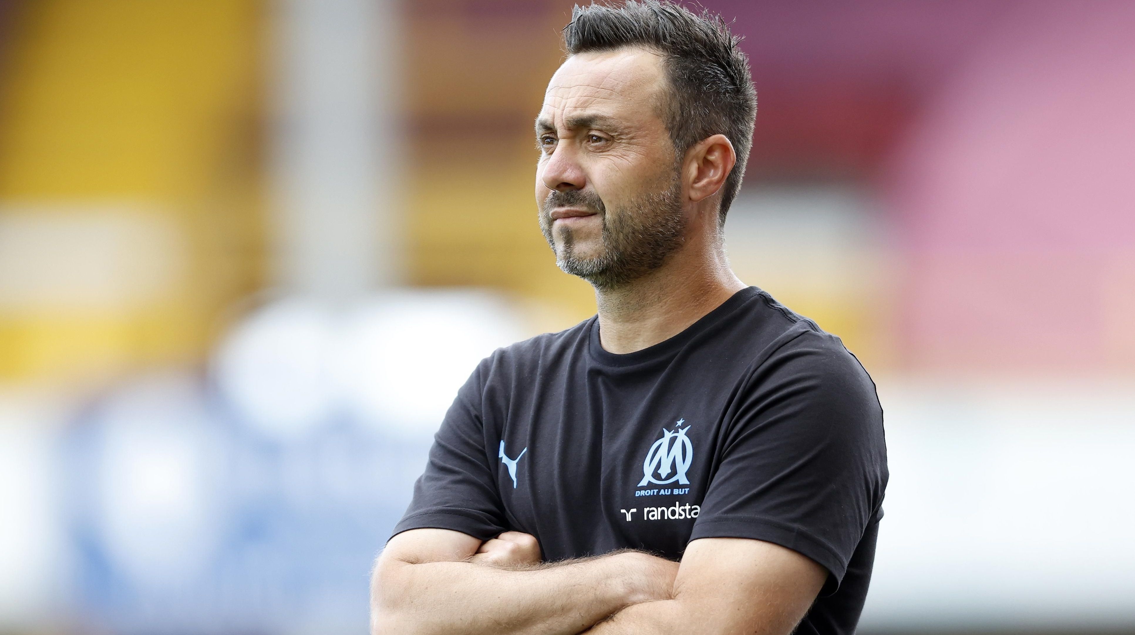 Роберто Де Дзерби руководит Марселем Роберто Де Дзерби руководит Марселем