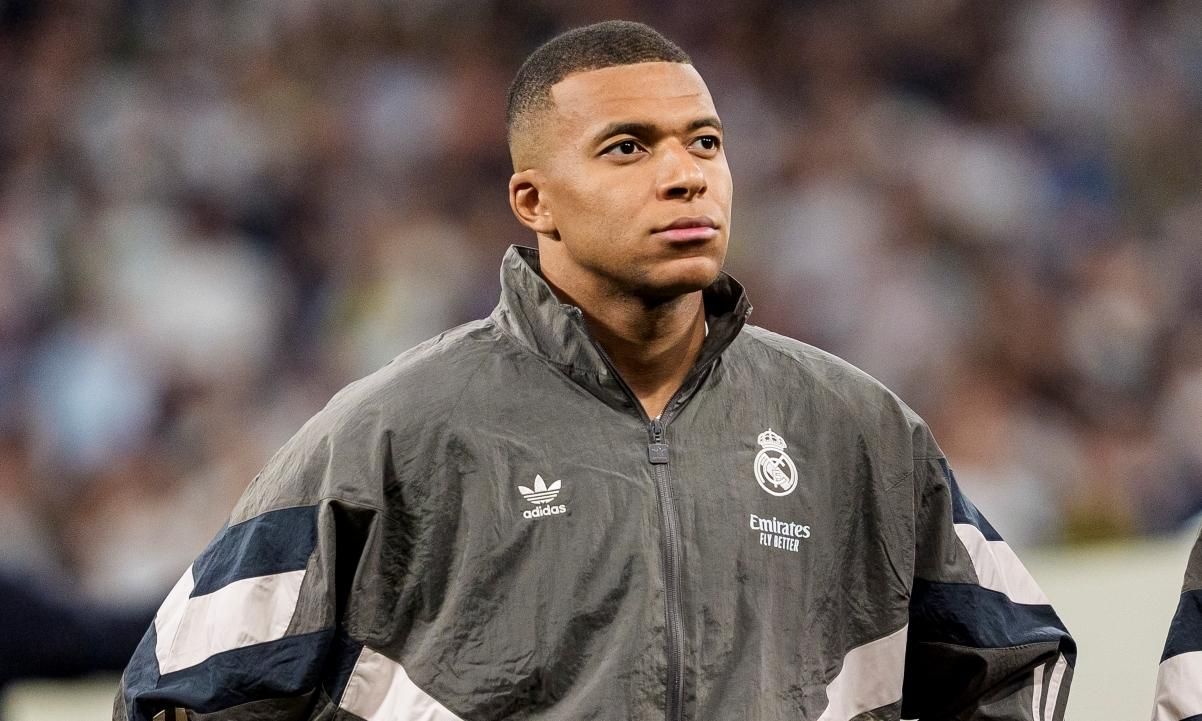 Килиан Мбаппе объяснил, почему его не вызвали в сборную Франции Килиан Мбаппе объяснил, почему его не вызвали в сборную Франции