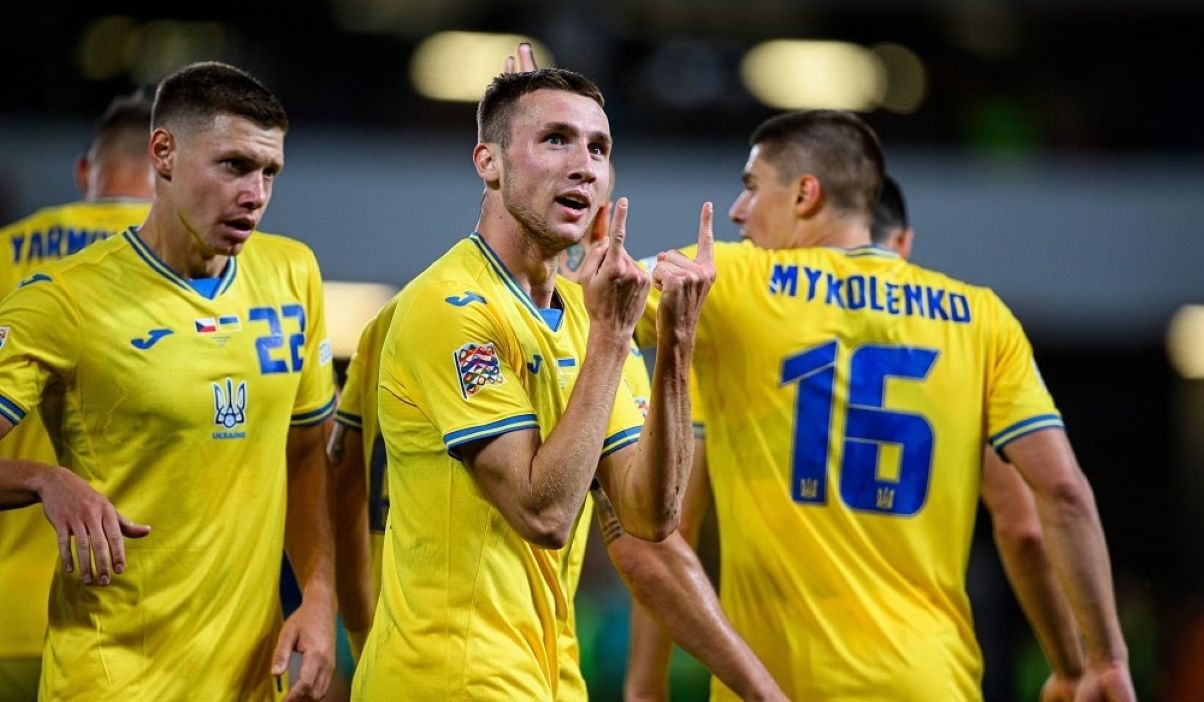 Грузія Україна - Владислав Ванат не зіграє за збірну через мікропошкодження Грузія Україна - Владислав Ванат не зіграє за збірну через мікропошкодження