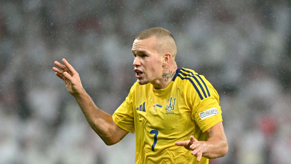 Мудрик у нецензурній формі вилаяв арбітра матчу Ліги націй Грузія - Україна Мудрик у нецензурній формі вилаяв арбітра матчу Ліги націй Грузія - Україна