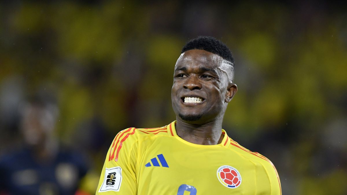 Гравець збірної Колумбії не забив у порожні ворота Гравець збірної Колумбії не забив у порожні ворота