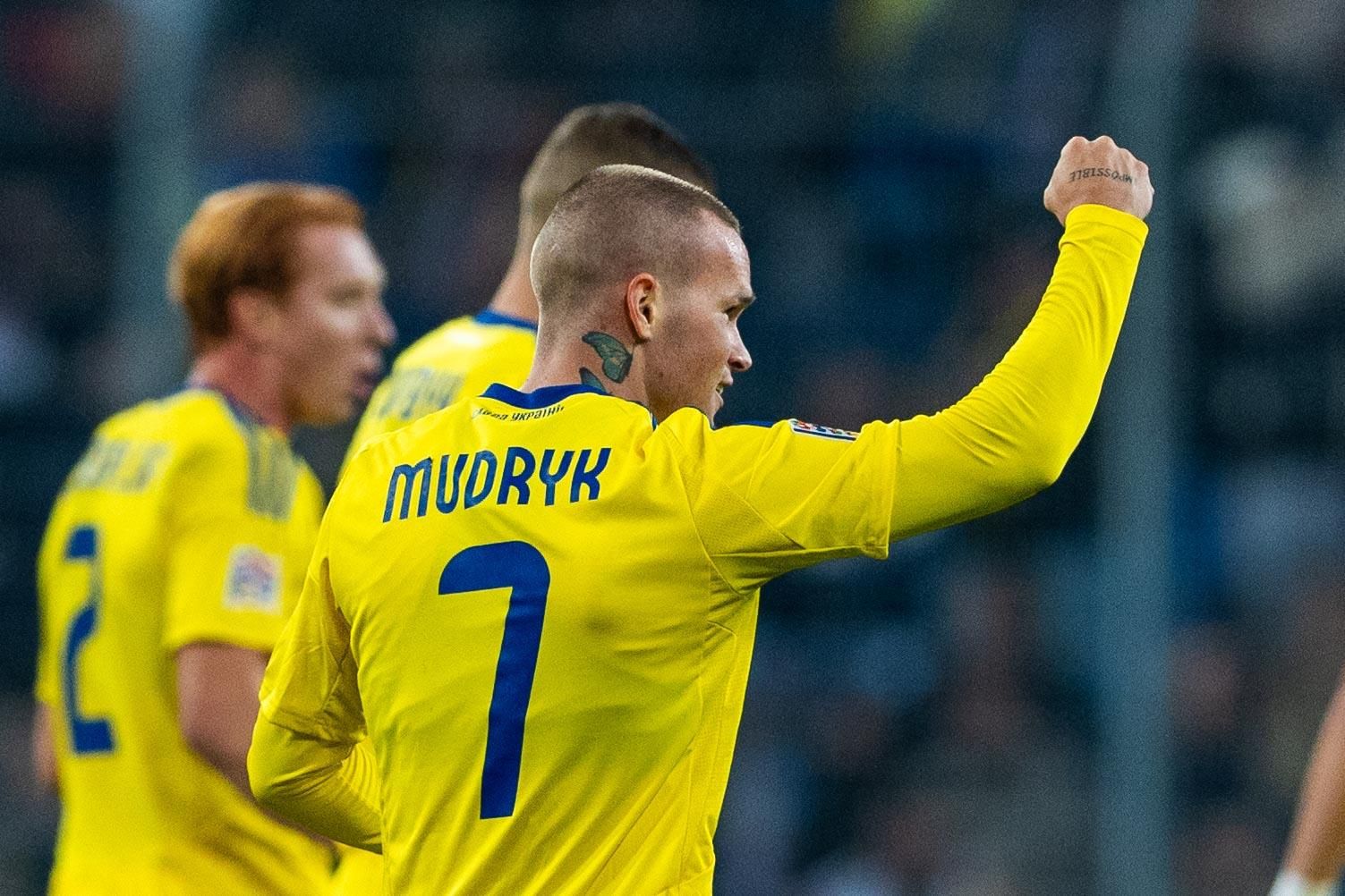 Георгій Судаков опублікував відео з танцями Михайла Мудрика на тренуванні збірної Георгій Судаков опублікував відео з танцями Михайла Мудрика на тренуванні збірної