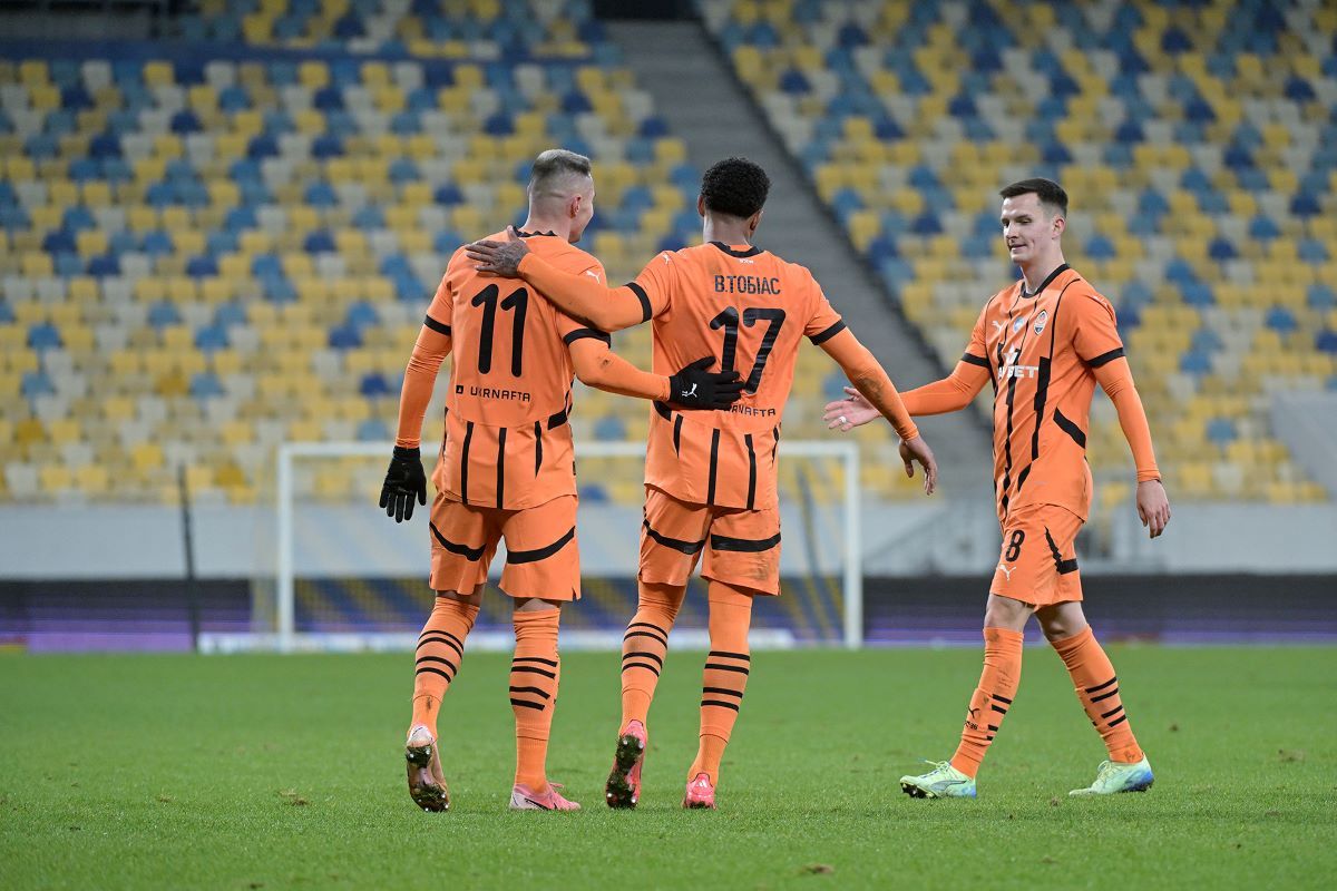 Реакція Шахтаря на бойкот ультраса Баварії Реакція Шахтаря на бойкот ультраса Баварії