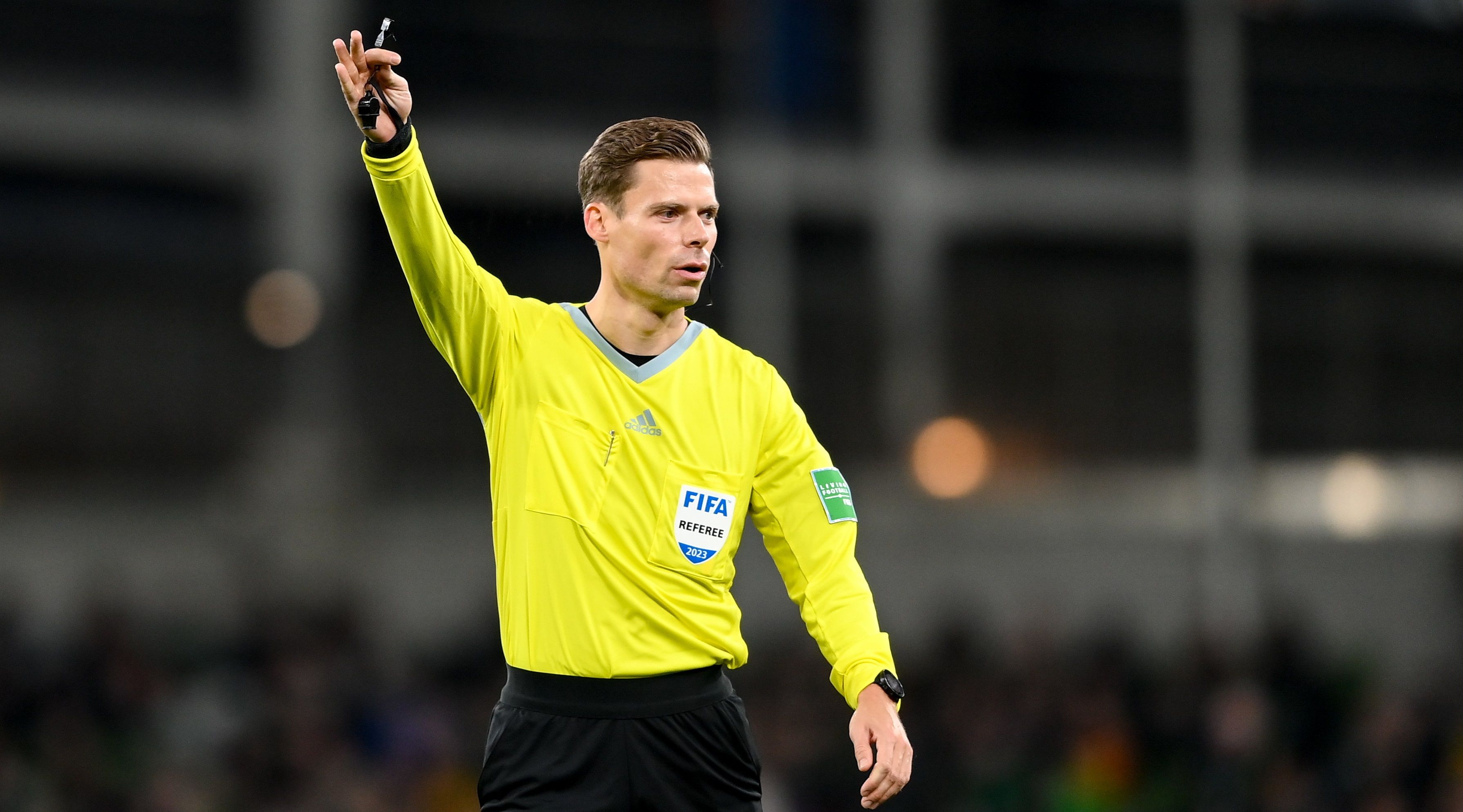 Урс Шнайдер будет работать на матче ПСВ –Шахтер Урс Шнайдер будет работать на матче ПСВ –Шахтер