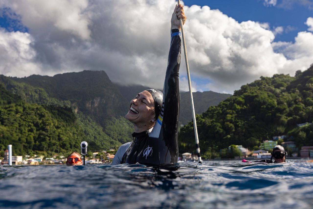 Украинка Екатерина Садурская первая женщина в мире, которая достигла глубины 82 метра Украинка Екатерина Садурская первая женщина в мире, которая достигла глубины 82 метра