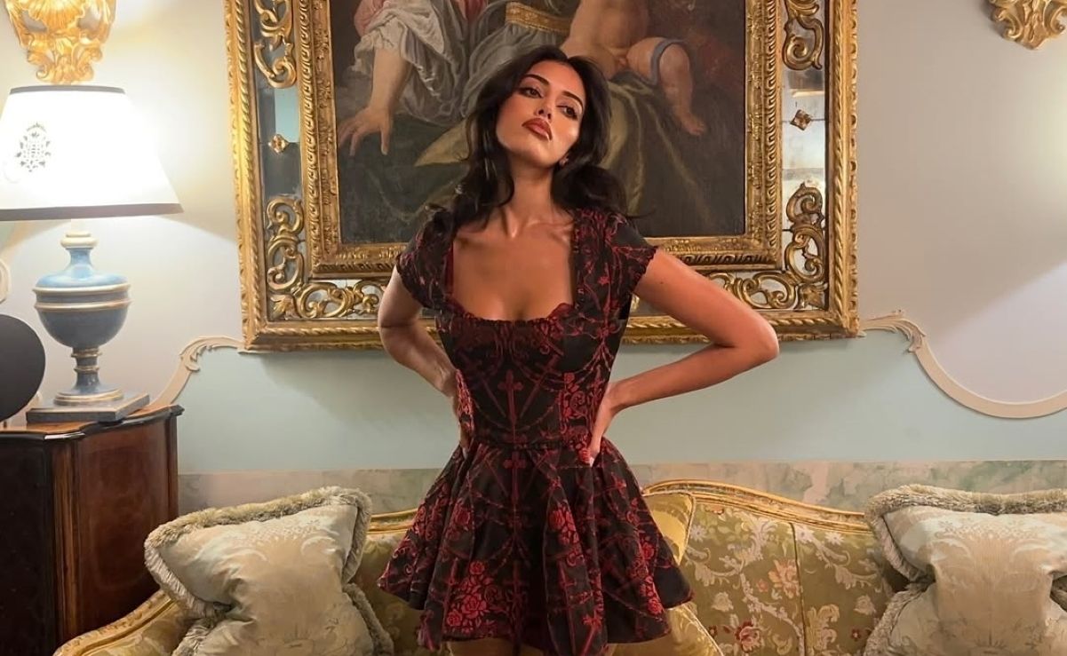 Возлюбленная Дели Алли Синди Кимберли опубликовала кадры с фотосессии в постели Возлюбленная Дели Алли Синди Кимберли опубликовала кадры с фотосессии в постели