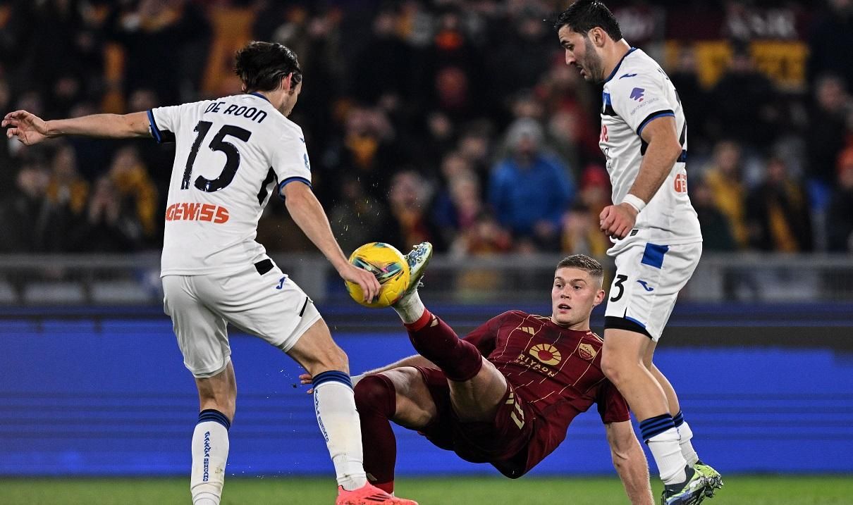 Рома відреагувала на помилку із прізвищем Артема Довбика Рома відреагувала на помилку із прізвищем Артема Довбика