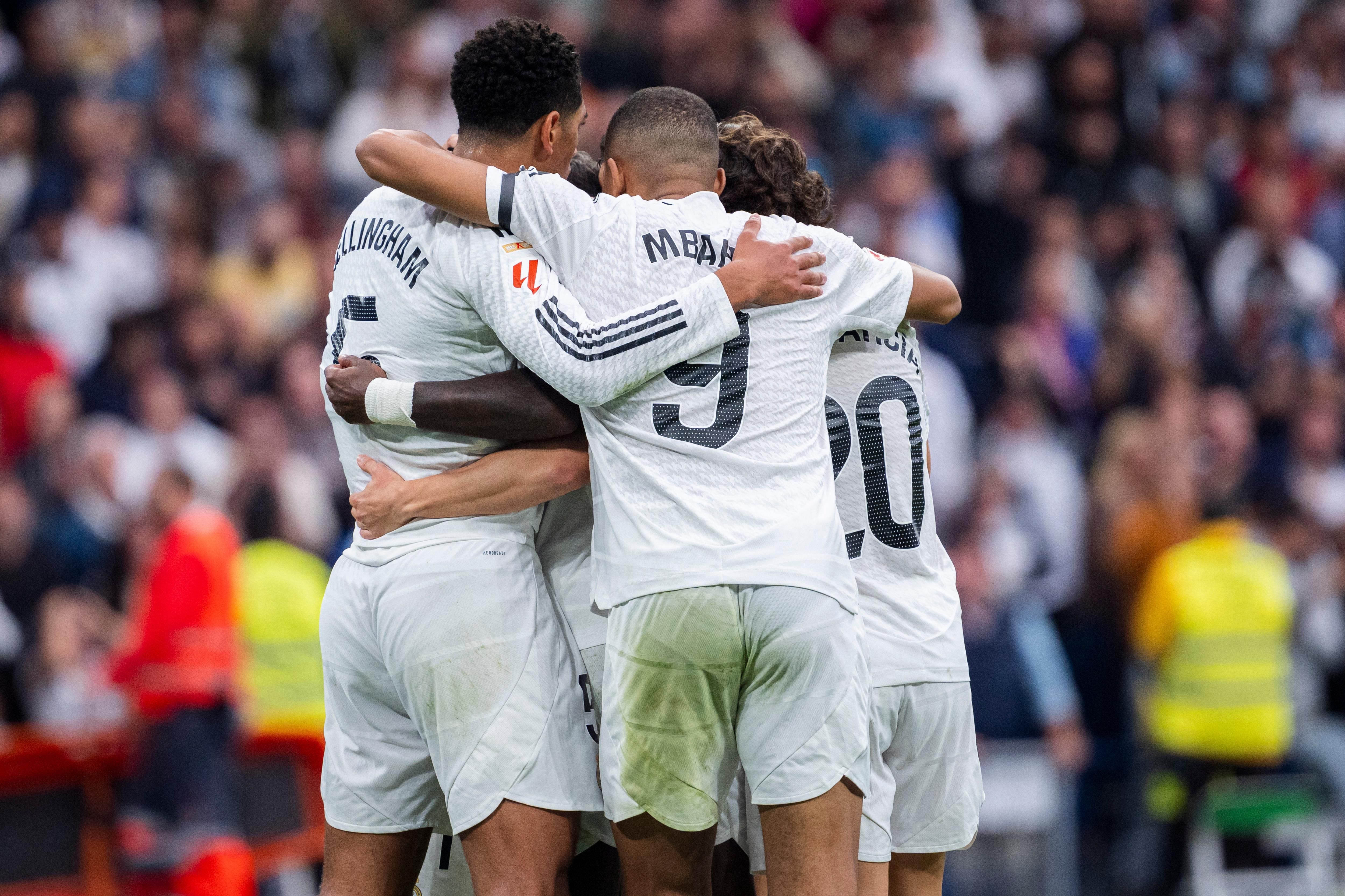 Кого Реал может включить в трансферную сделку Борнмута за Забарного Кого Реал может включить в трансферную сделку Борнмута за Забарного