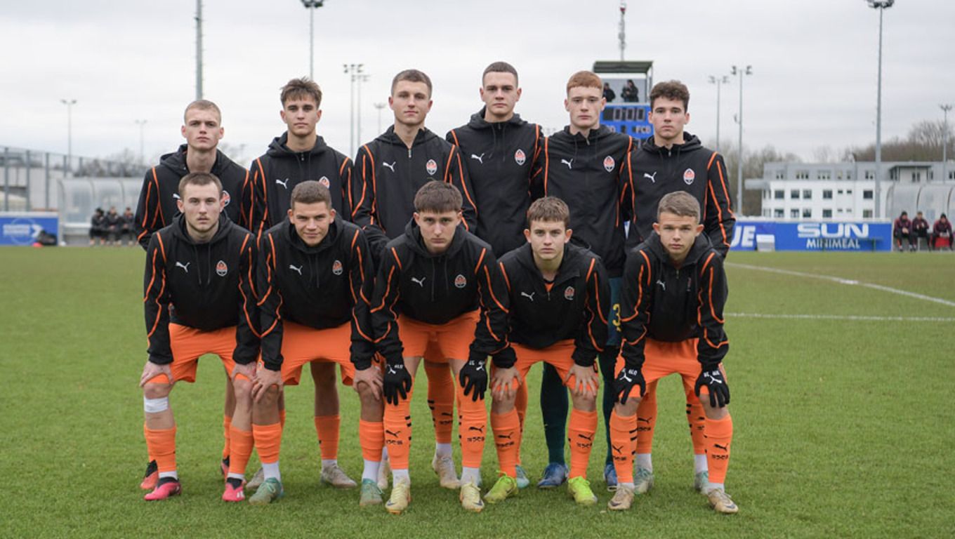 Шахтар U-19 програв Баварії Шахтар U-19 програв Баварії