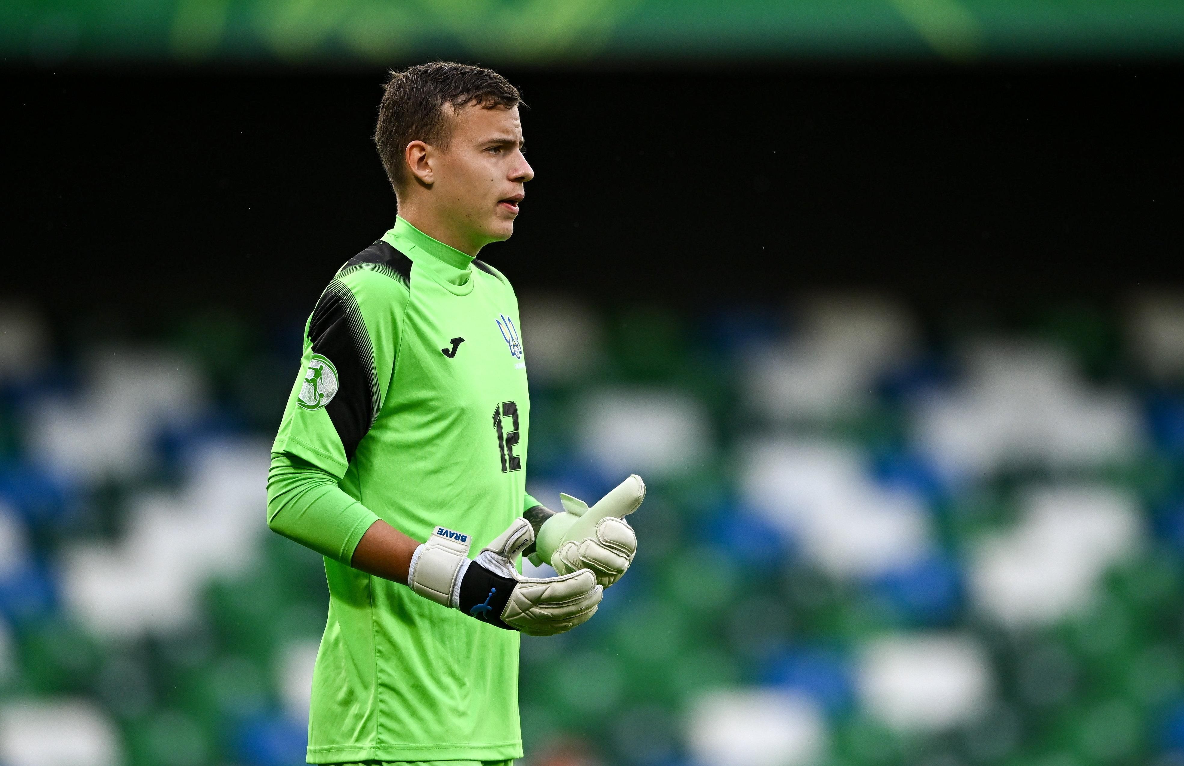 Владислав Крапивцов – украинский голкипер присоединился к Жироне Владислав Крапивцов – украинский голкипер присоединился к Жироне