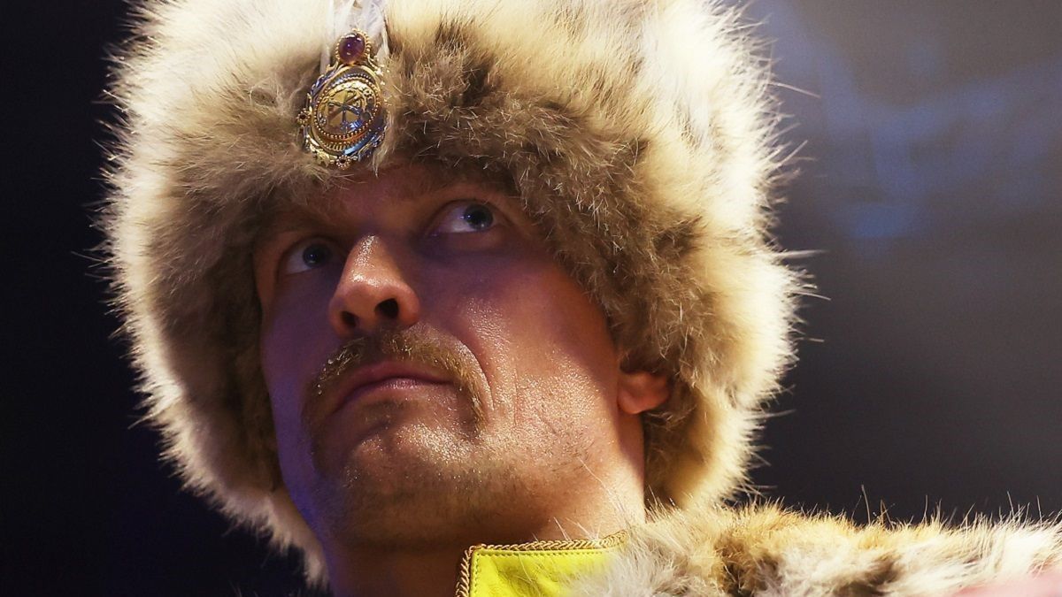 Укрпошта випустила марку з Олександром Усиком Укрпошта випустила марку з Олександром Усиком