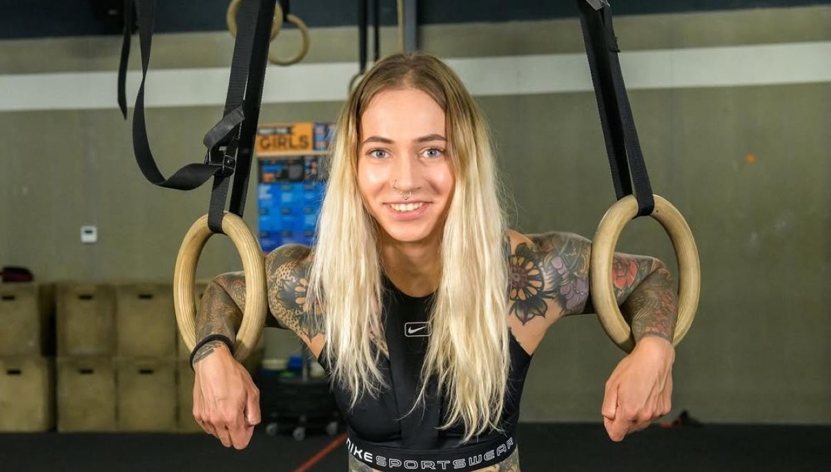 Корнелія Дудайте поділилась думками щодо Володимира Путіна Корнелія Дудайте поділилась думками щодо Володимира Путіна