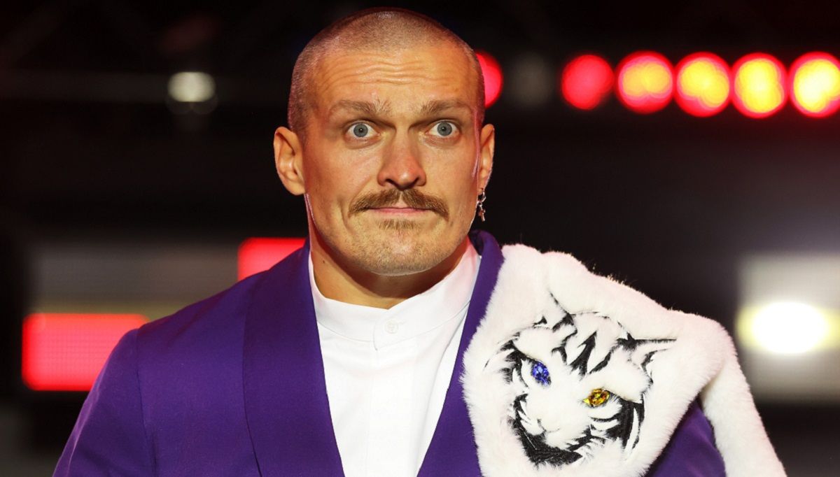 Усик ефектно з'явився на Великому прибутті перед реваншем із Ф'юрі Усик ефектно з'явився на Великому прибутті перед реваншем із Ф'юрі