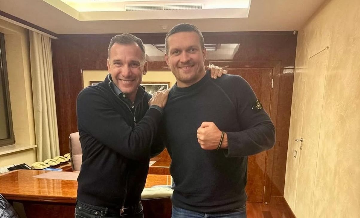 Шевченко привітав Усика Шевченко привітав Усика