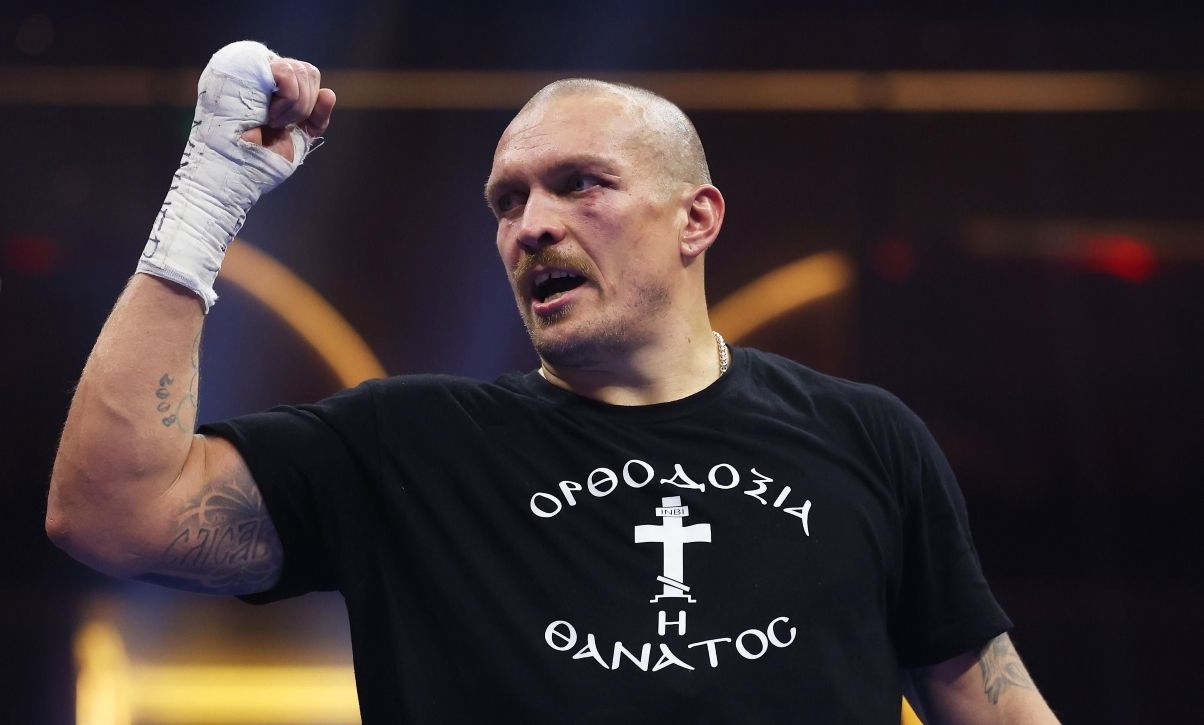 Українці бурхливо відреагували на перемогу Усика Українці бурхливо відреагували на перемогу Усика