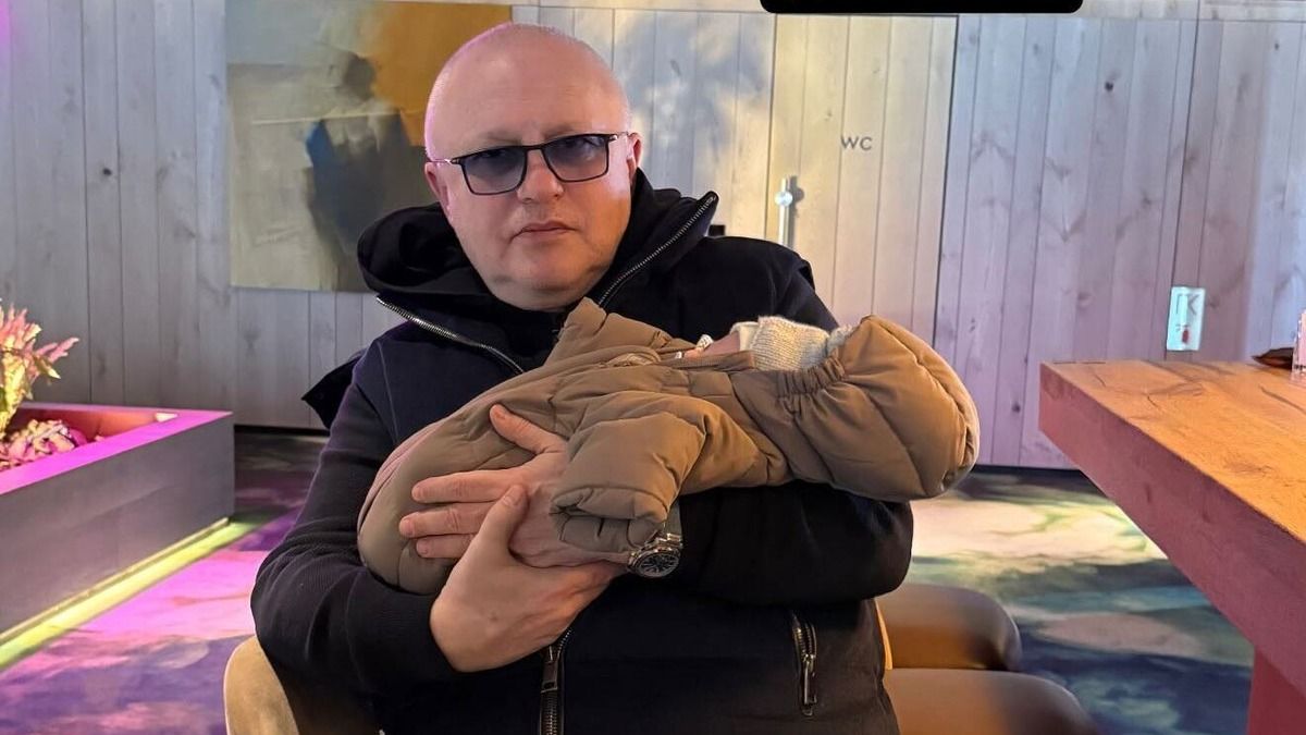 Игорь Суркис вместе с внуком - дочь президента Динамо опубликовала совместное фото Игорь Суркис вместе с внуком - дочь президента Динамо опубликовала совместное фото