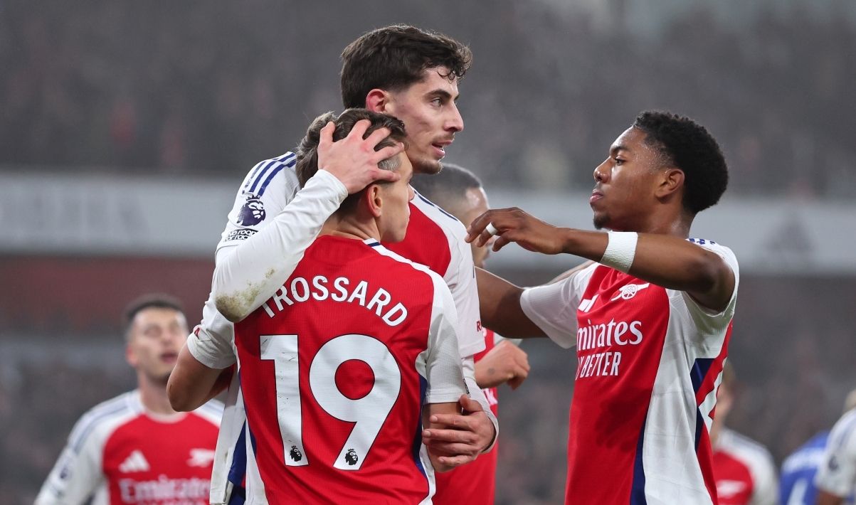 Арсенал обіграв Іпсвіч Арсенал обіграв Іпсвіч