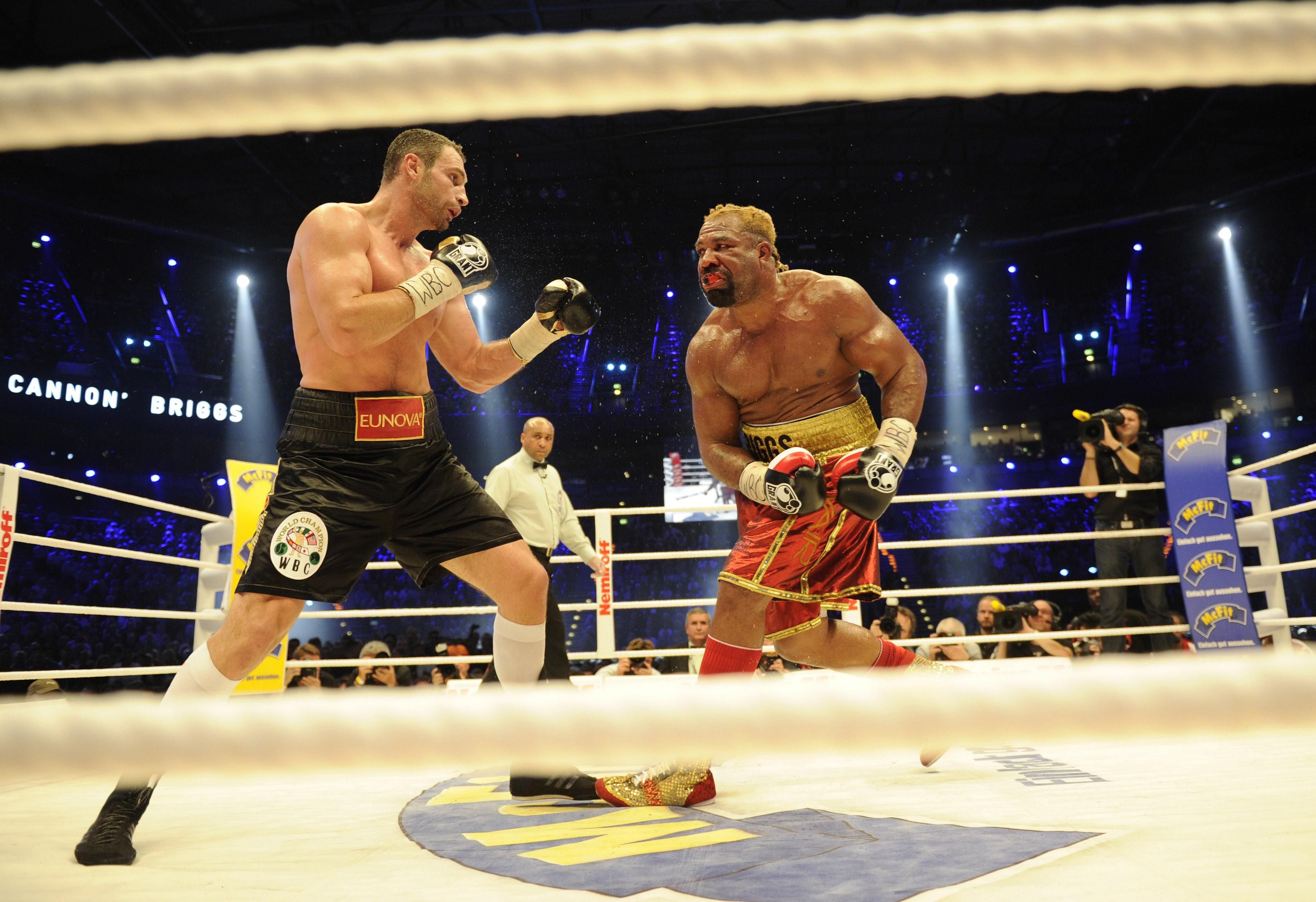 Аль-Шейх обрав між Кличком та Фрейзером Аль-Шейх обрав між Кличком та Фрейзером