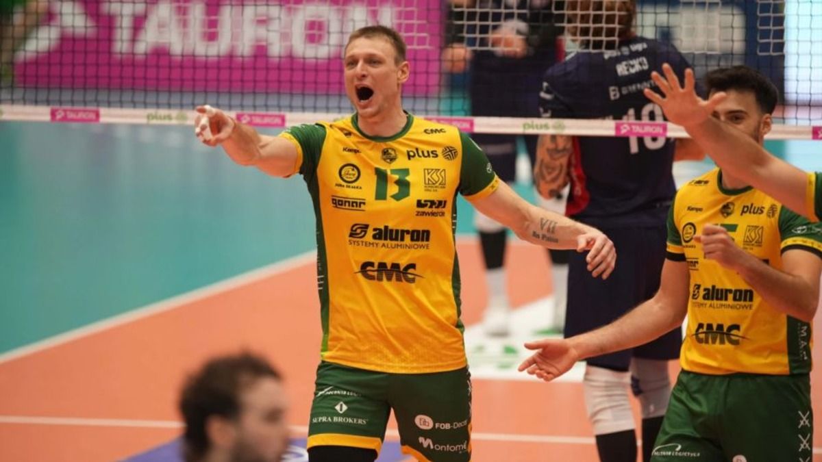 Юрий Гладырь не приехал на похороны матери - почему волейболист не посетил Украину Юрий Гладырь не приехал на похороны матери - почему волейболист не посетил Украину